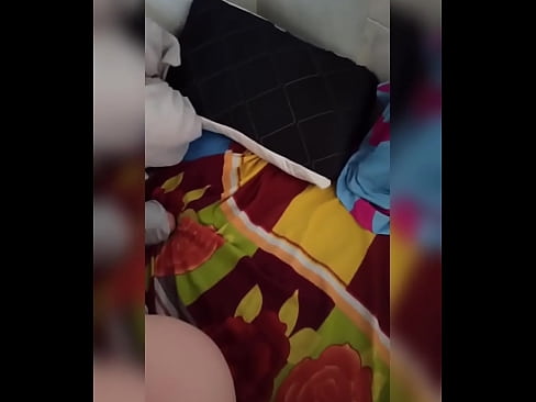 ❤️ Wandinogara naye anogara ega kumba nekuti murume wake anoenda kuzororo ini ndinotora mukana wekusvira nekuzadza mbongoro yake nemukaka. ☑